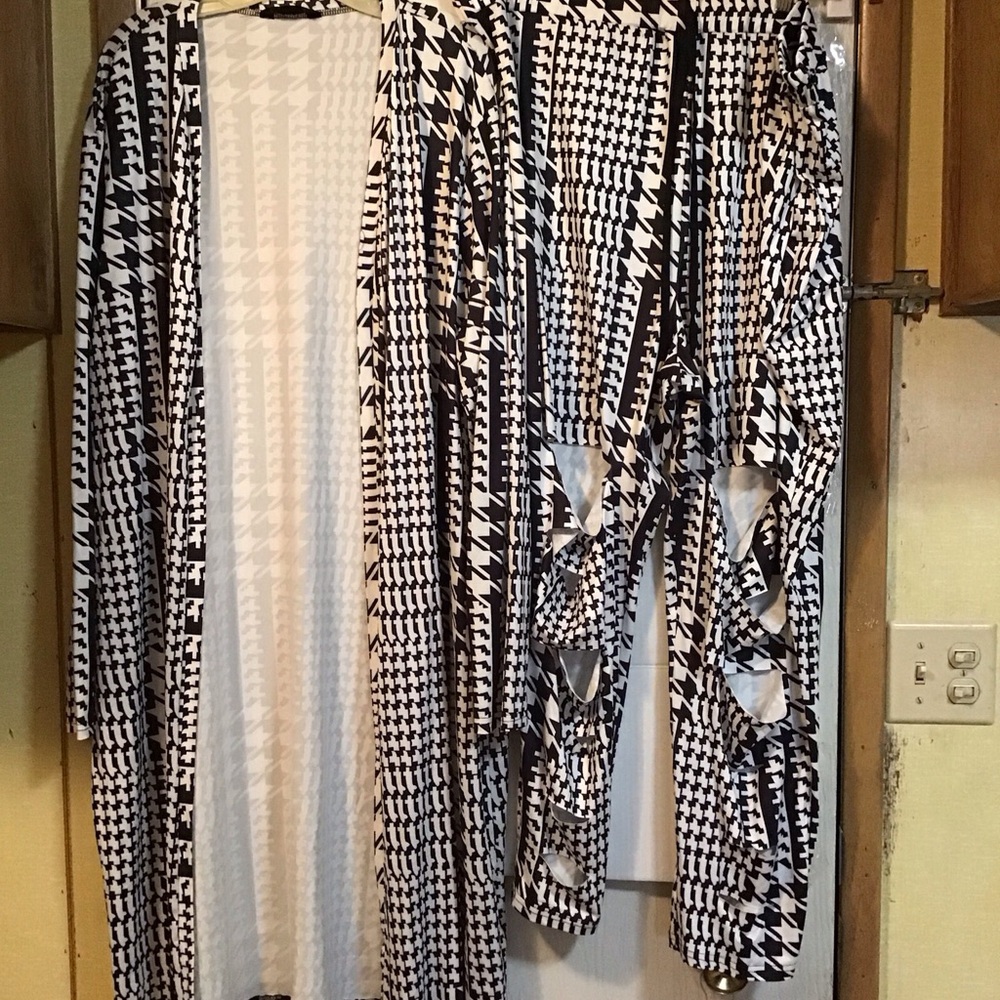 Chicme 5xL Pants with pre- cut for pop and elegant Cardigan